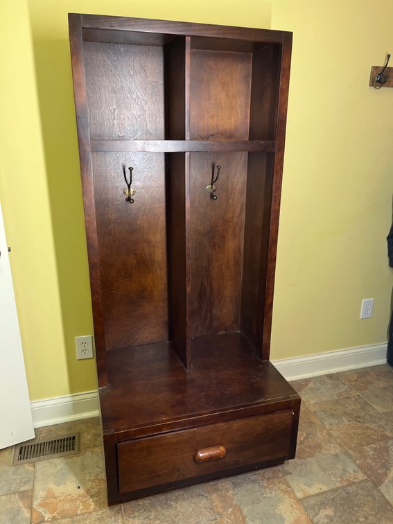 Entry Way Hall Tree