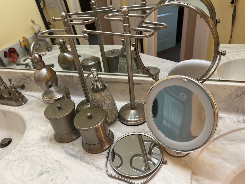 Bathroom set