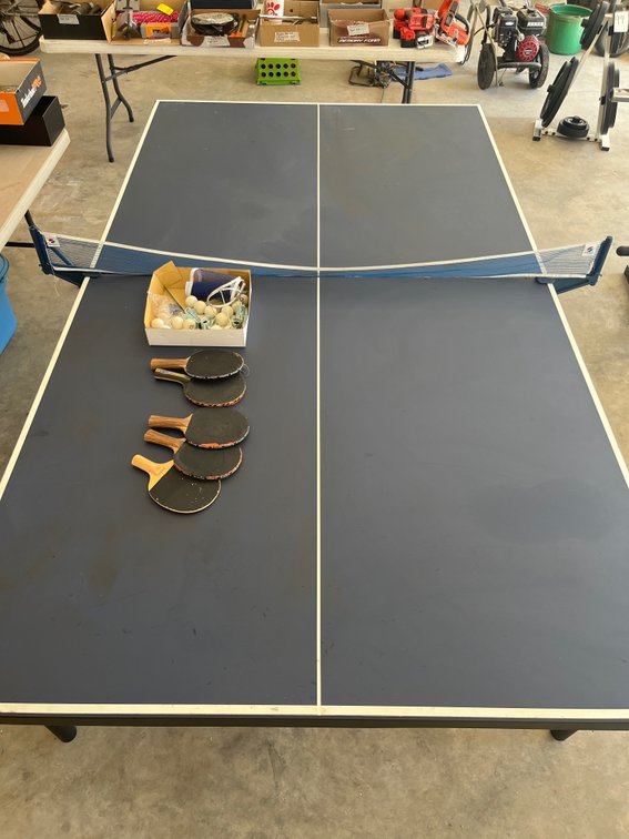 Foldable Tennis Table