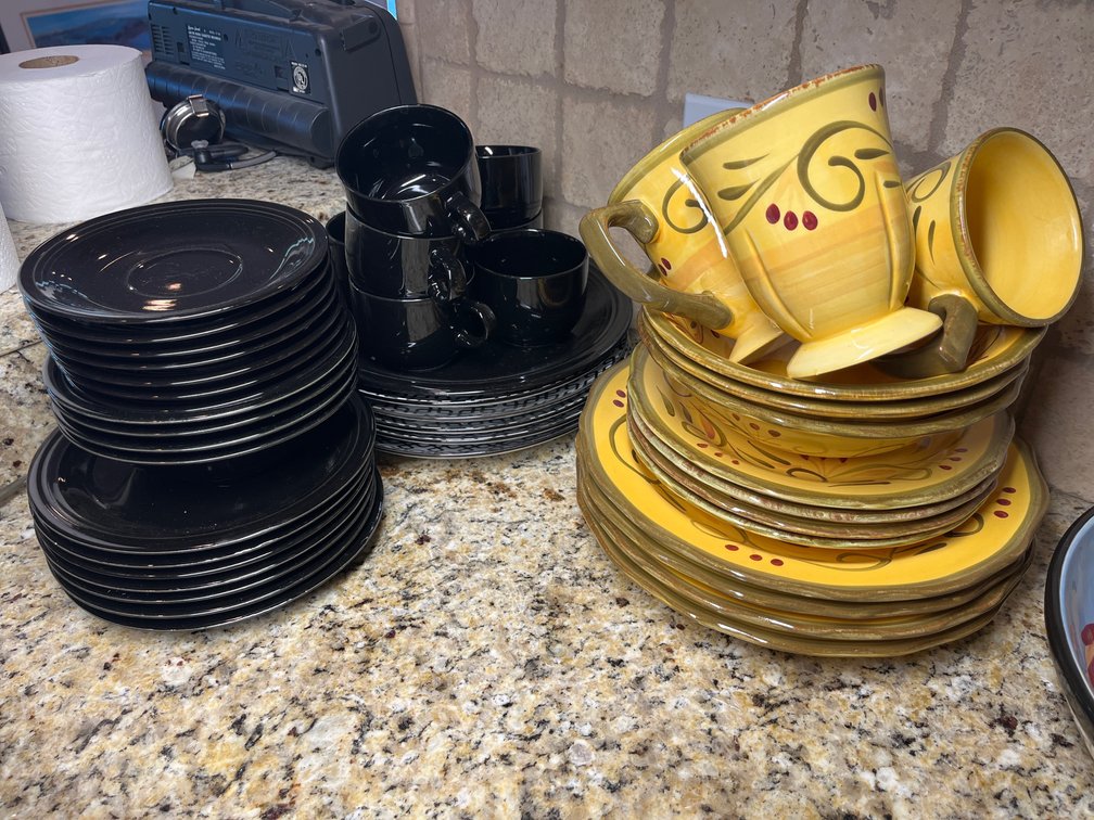 Home Trend /Stoneware /RS Japan Dishes