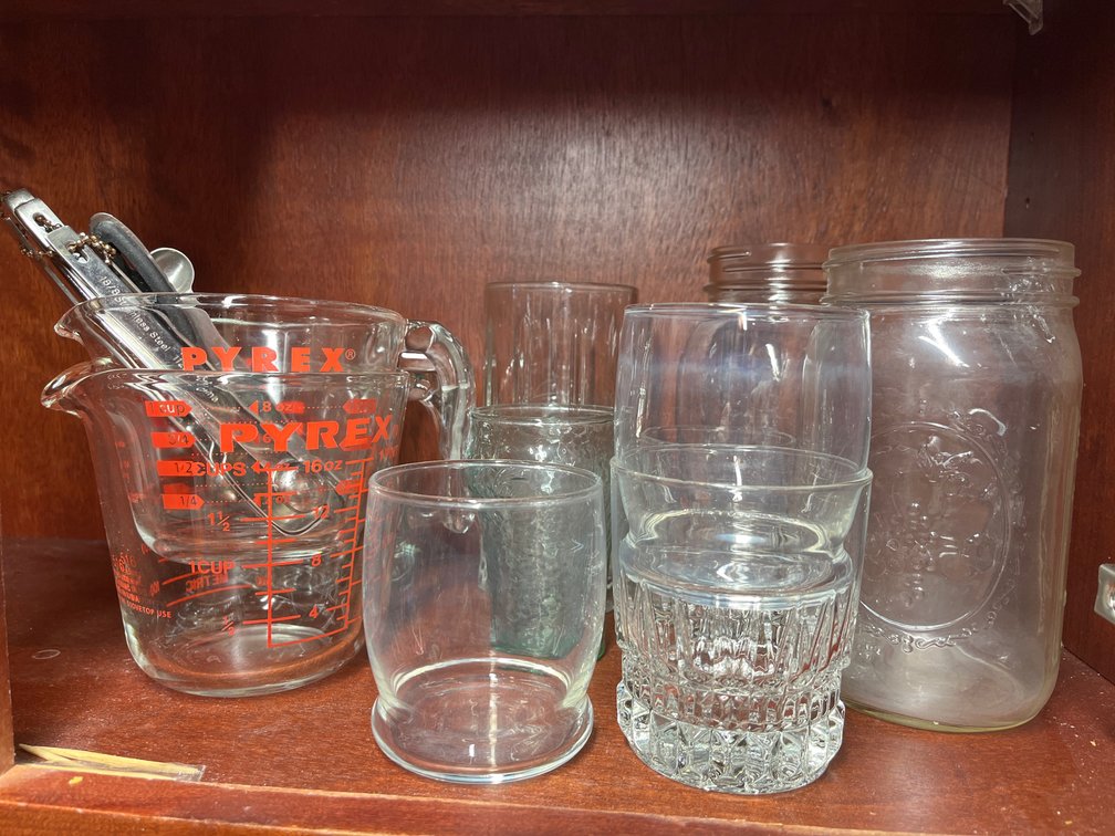 Measuring cups and Glasses