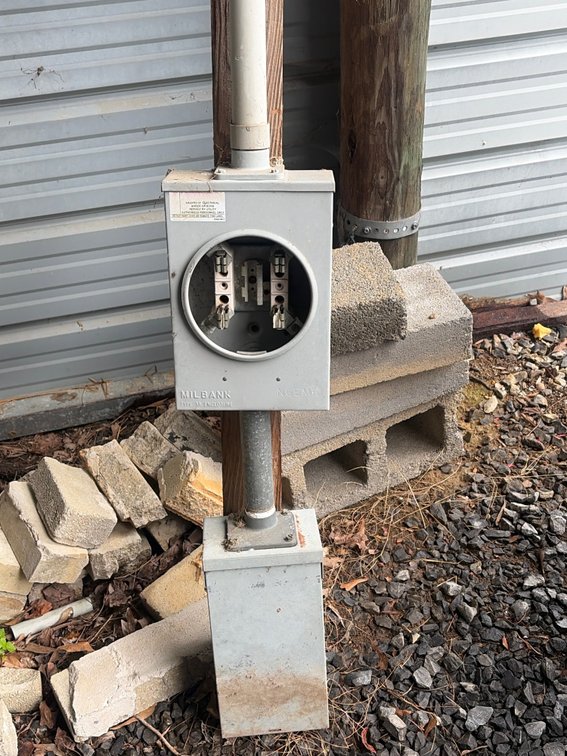 Temporary Power Pole