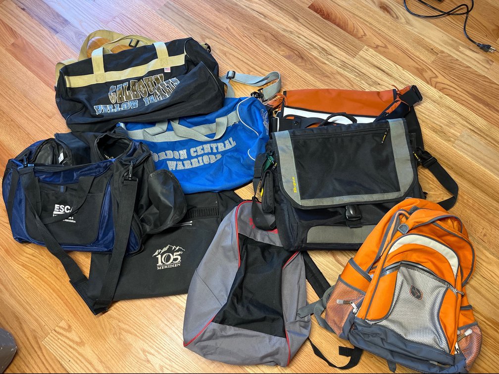 8 Bags