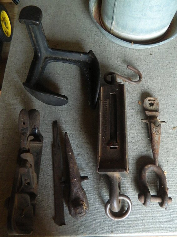 Image for PUBLIC ESTATE AUCTION
