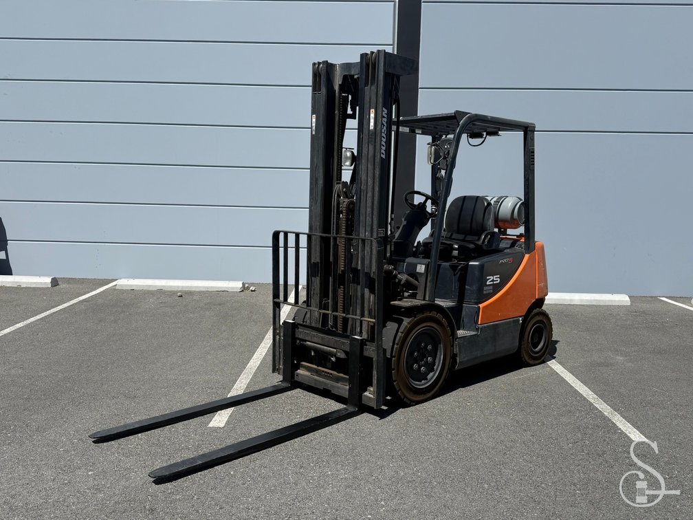 2011 Doosan PRO5 25 Propane Forklift