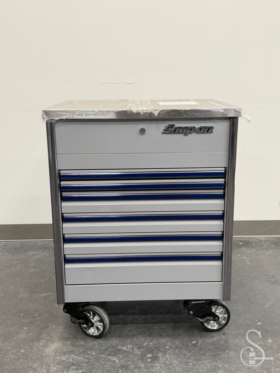 Snap-on Arctic Silver Rolling Tool Cabinet