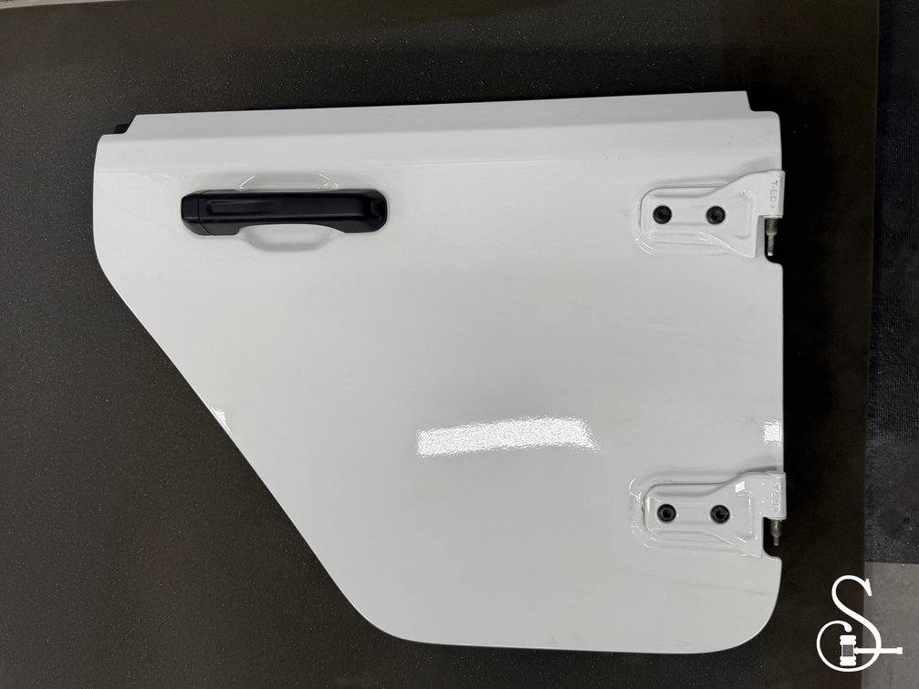 (x4) White Jeep Doors