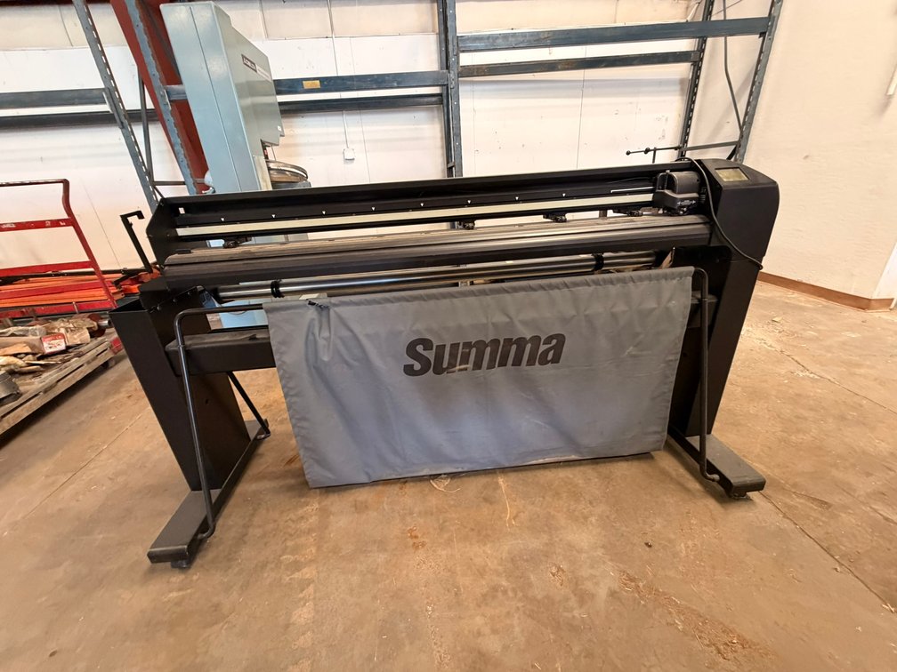 Summa Vinyl Cutter Plotter
