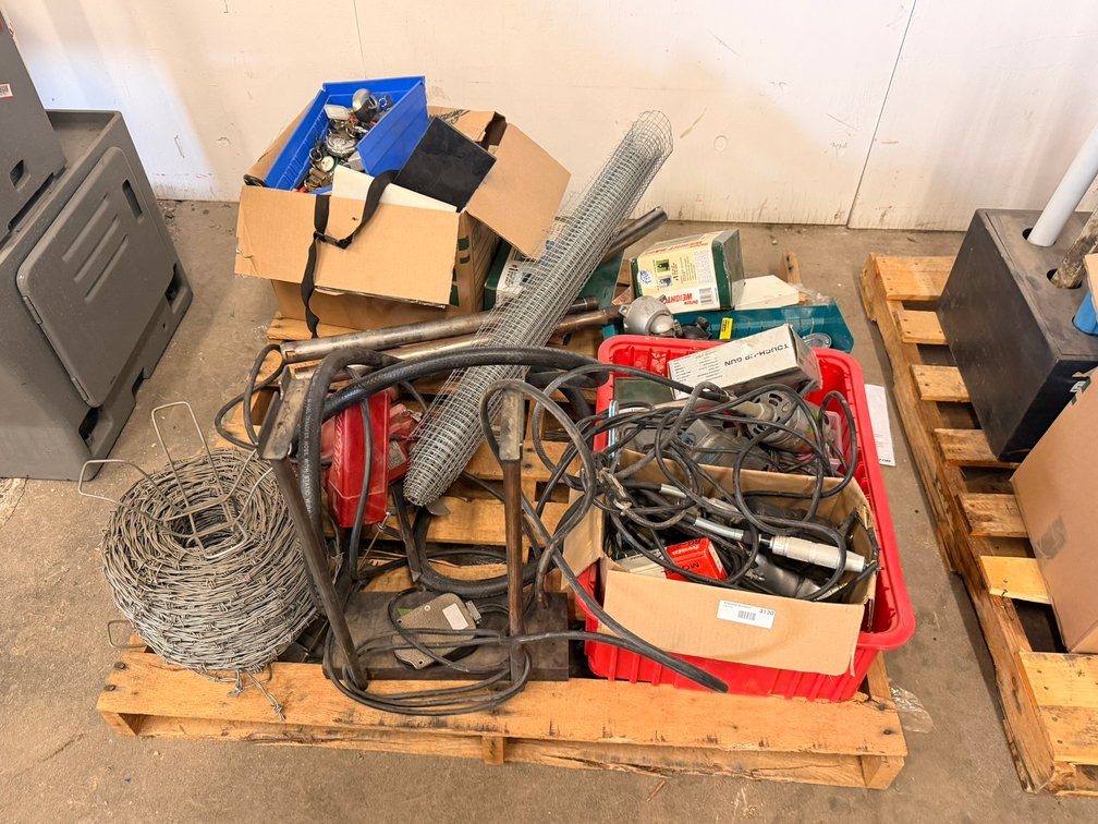 Pallet of Assorted Equipment