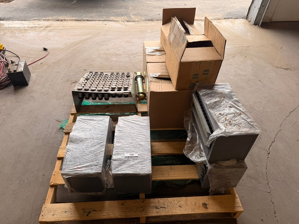 Pallet of Assorted Equipment