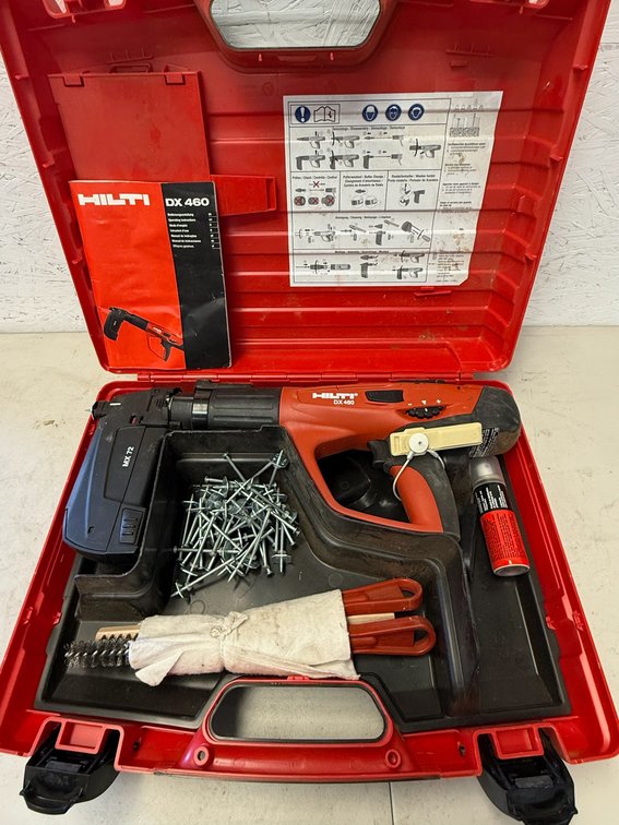 Hilti DX 460 Powder-Actuated Tool with MX 72 Magazine