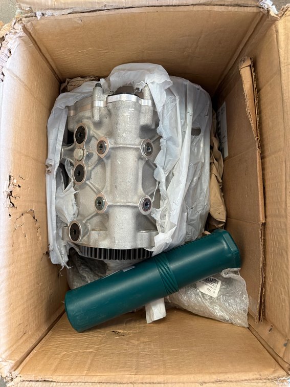 Xtrac 195-460-004 Gearbox Housing and Gear Assembly