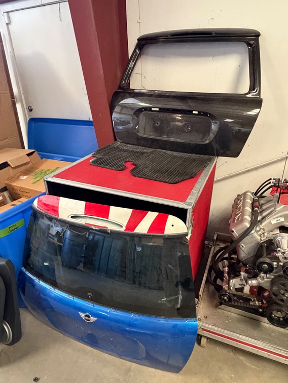 Automotive Tailgates MINI