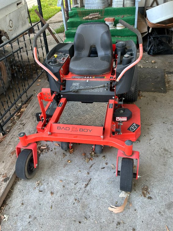 Bad Boy MZ Rambler 42" Zero-Turn Mower