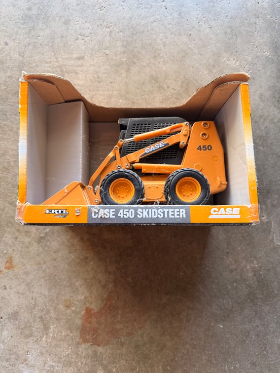 ERTL 1/16 Case 450 Skid Steer Die -Cast Model w/ Original Box