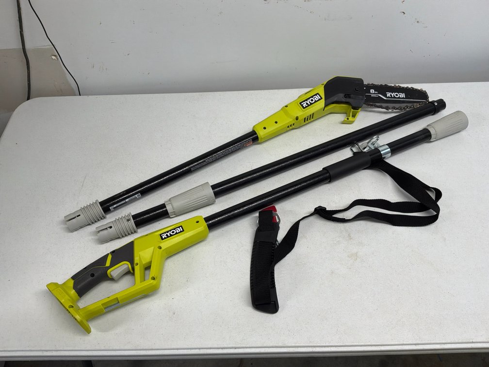 RYOBI ONE+ 18V 8” Cordless Pole Saw – Tool Only