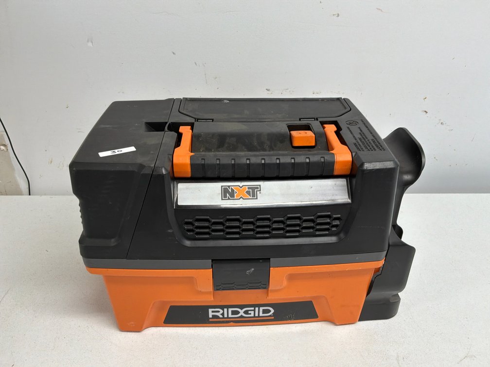 RIDGID 3-Gallon 5.0 Peak HP NXT Wet/Dry Vacuum