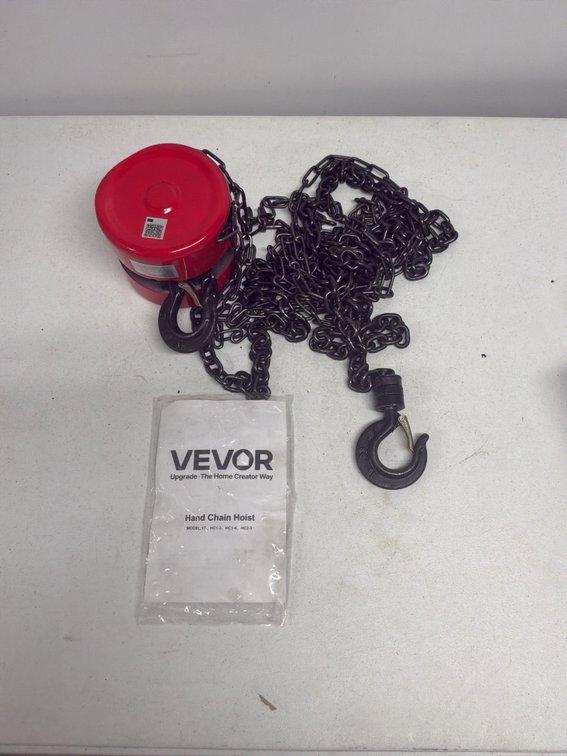 VEVOR 1-Ton Hand Chain Hoist – 2,200-Lb. Capacity