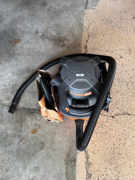 RIDGID 4 Gal. Wet/Dry Shop Vacuum with Detachable Blower