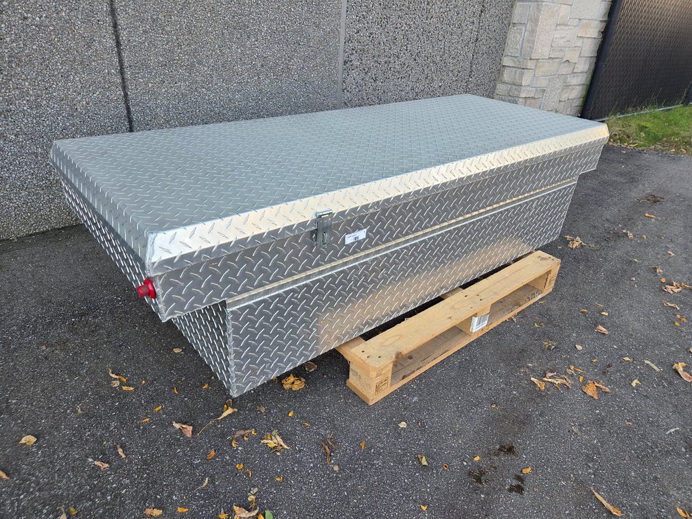 Weatherguard Diamond plate Tool Box