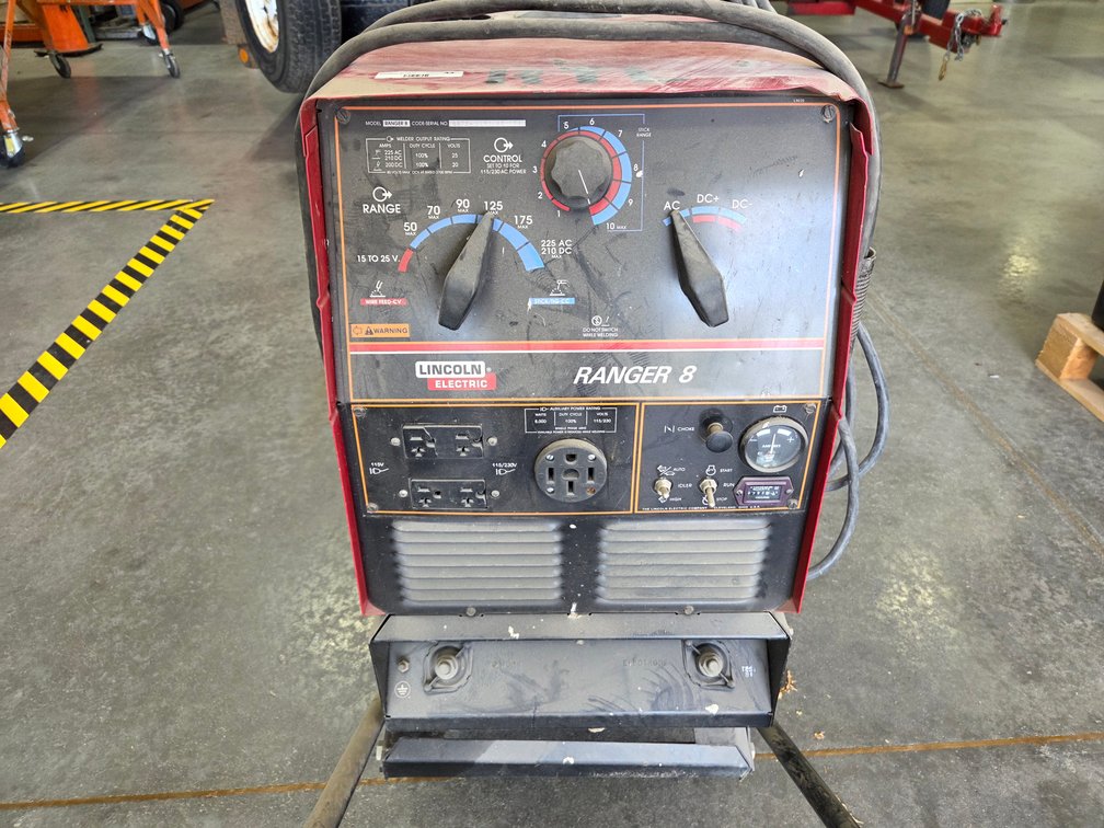 Lincoln Electric Ranger 8 Welder/Generator