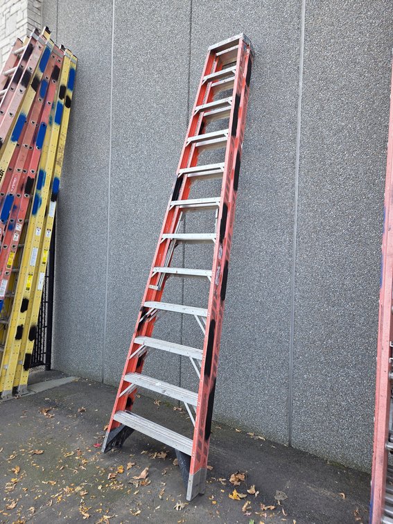 Werner 12' Double Sided Fiberglas Step Ladder