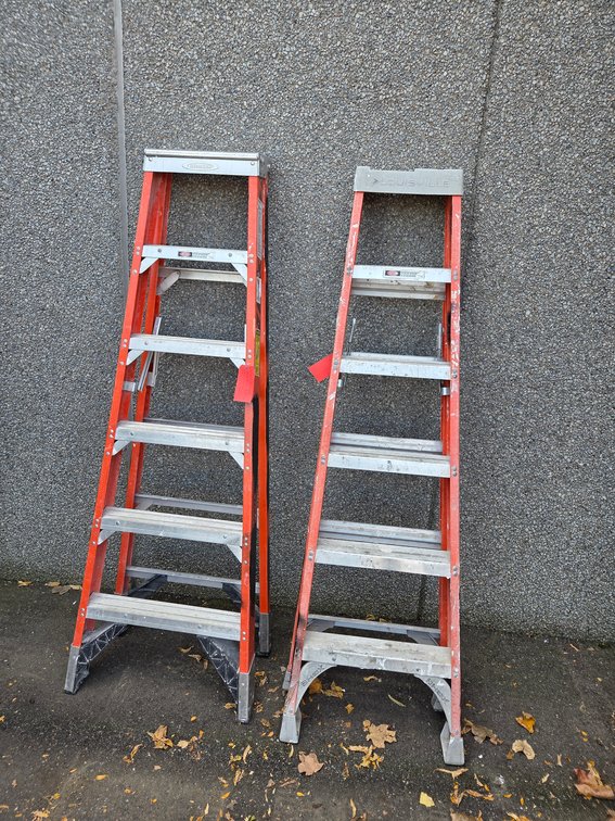 Pair of 6' Fiberglass Step Ladders