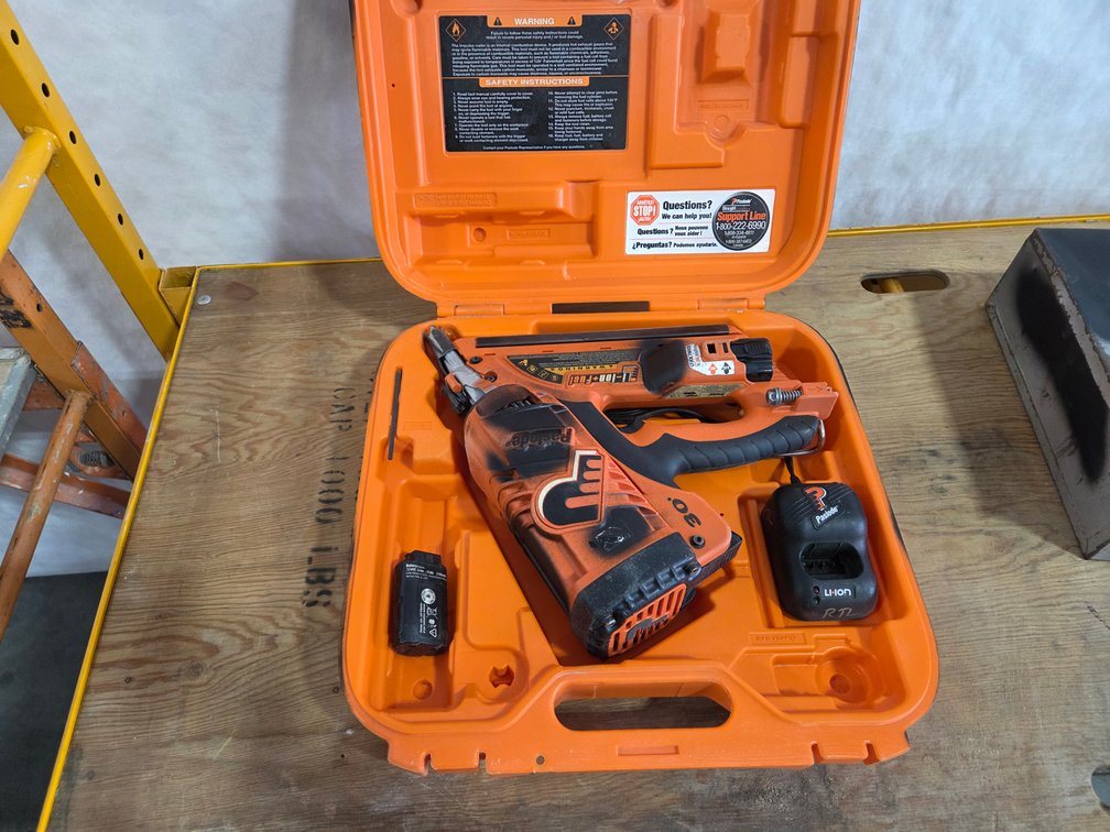 Paslode CFN325 XP Cordless Framing Nailer