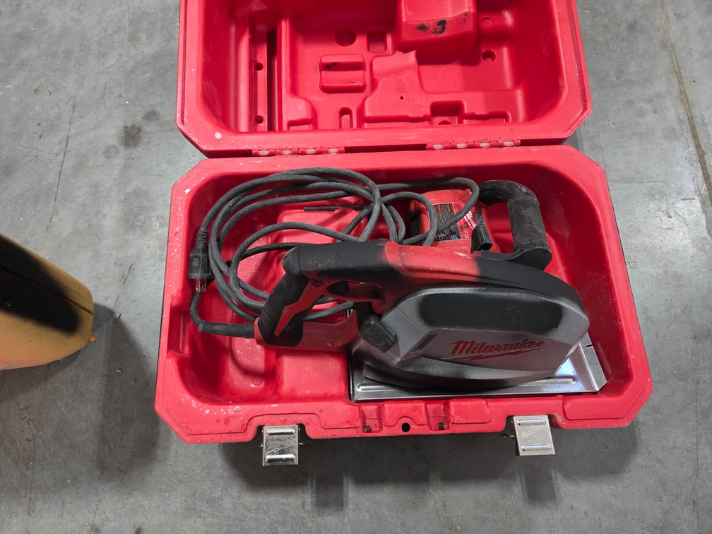 Milwaukee 8" Metal Cutting Saw 6370-20
