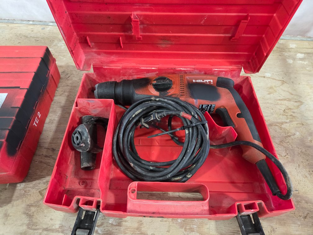 Hilti TE2 Hammer Drill