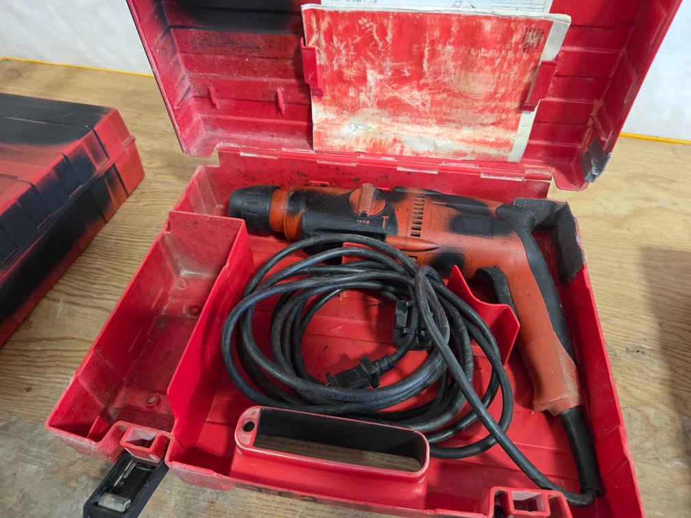 Hilti TE2 Hammer Drill