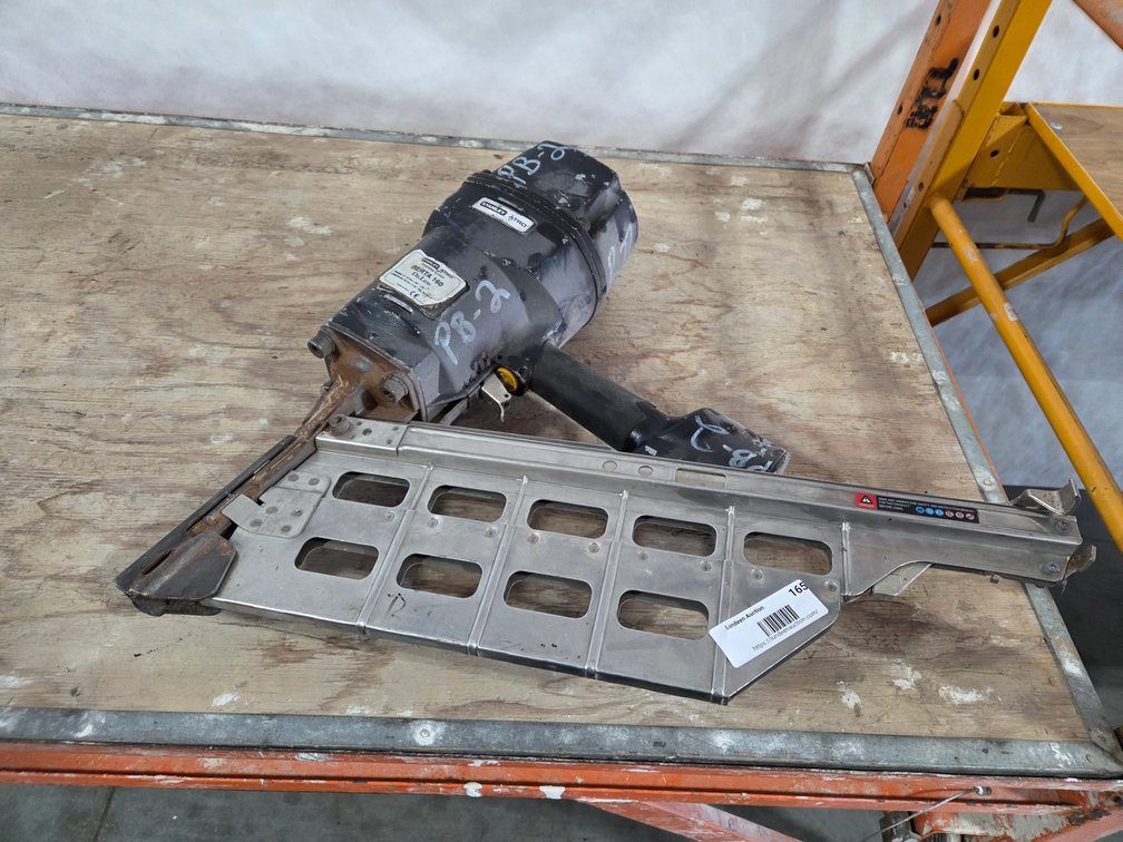 Stanley  Berta 160  Heavy Beam Pneumatic Nailer