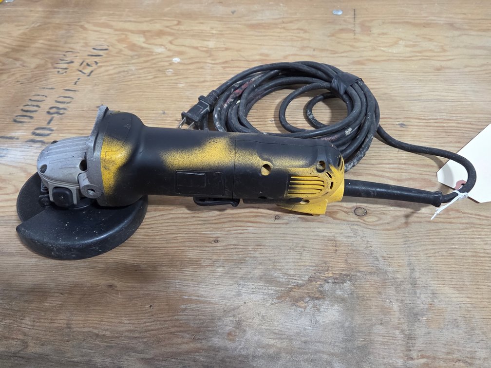 DeWalt D28402 4 1/2" Angle Grinder