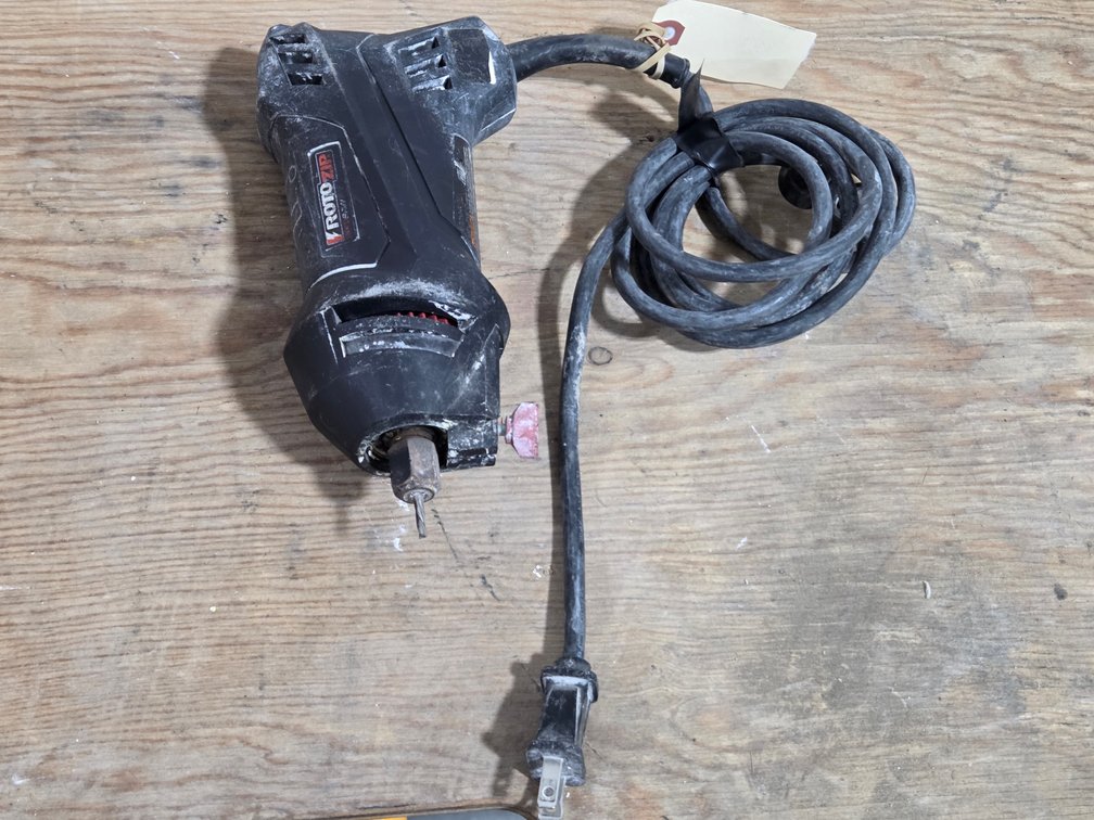 RotoZip Roto Saw Cut Out Tool