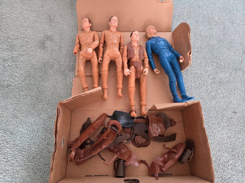 "General George Custer"  and Johnny West 12" Action Figures