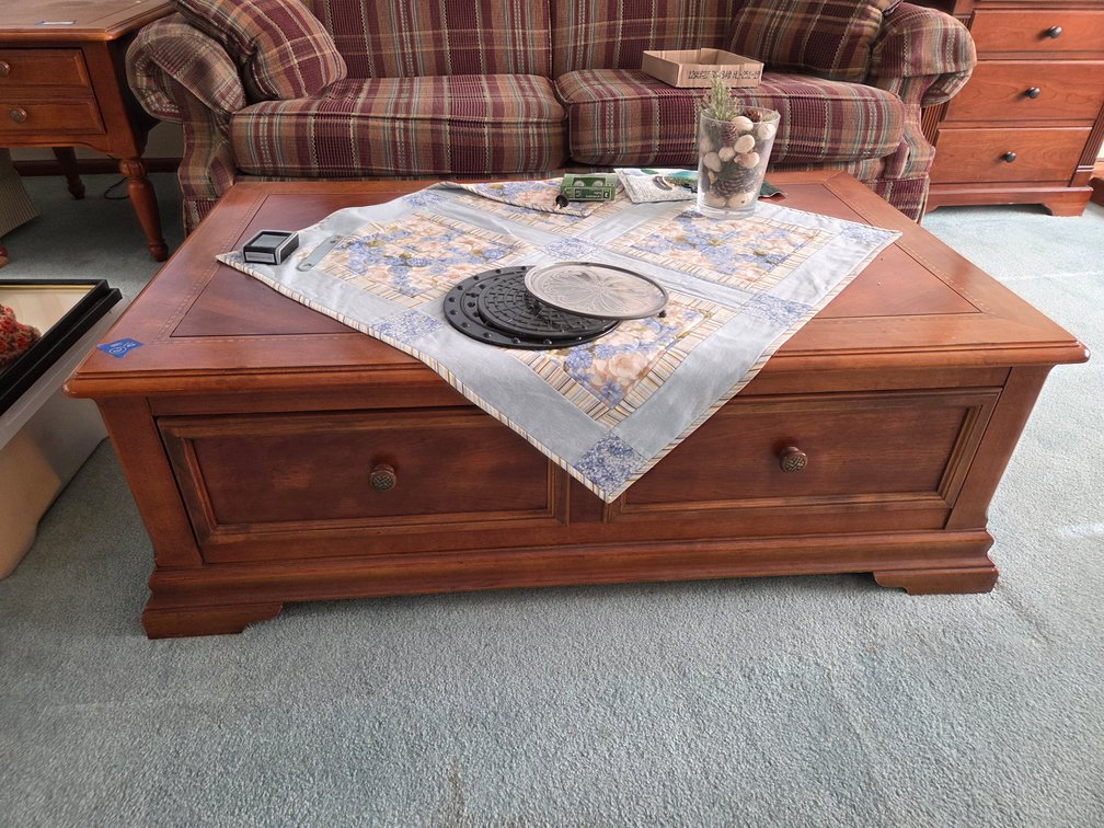 Matching Coffee Table (50"x30") and End Table (22"x28")