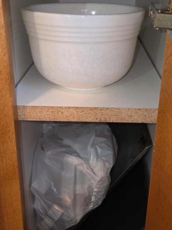 Contents of Cupboard 7