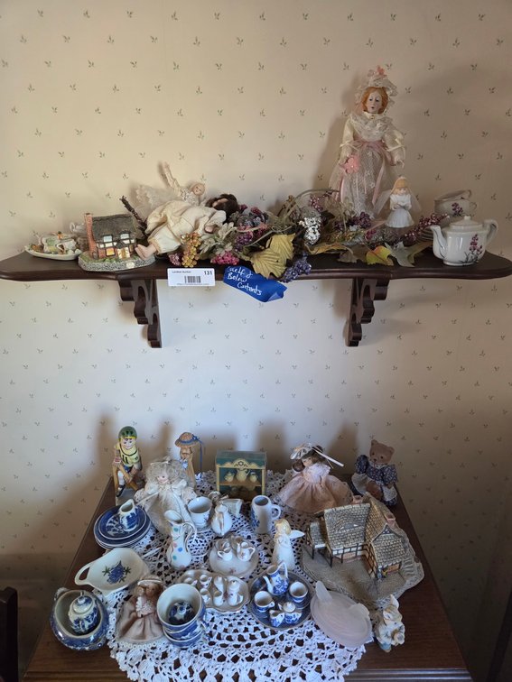 Shelve W/ Contents