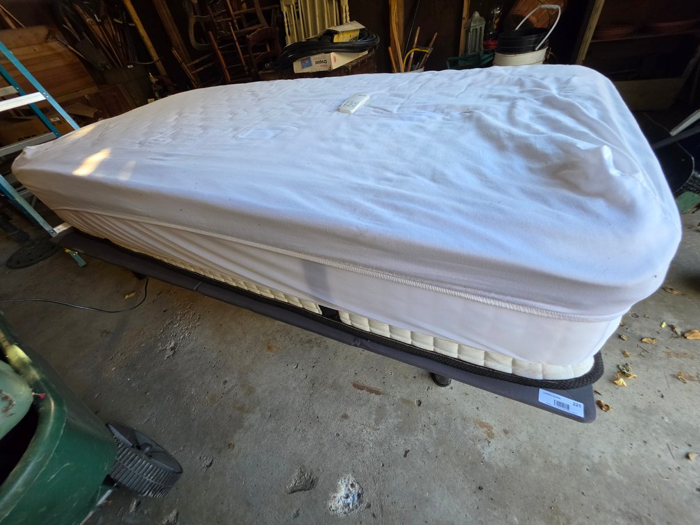 Twin Size Bed W/Adjustable Base