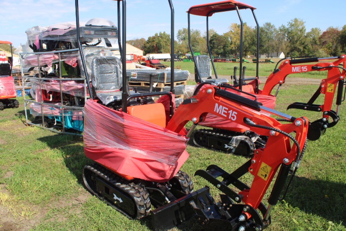 ME15 Mini Excavator