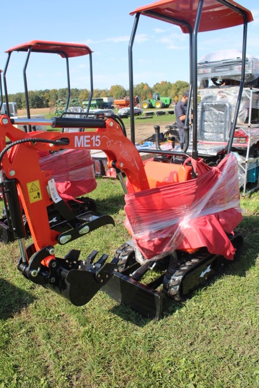 ME15 Mini Excavator