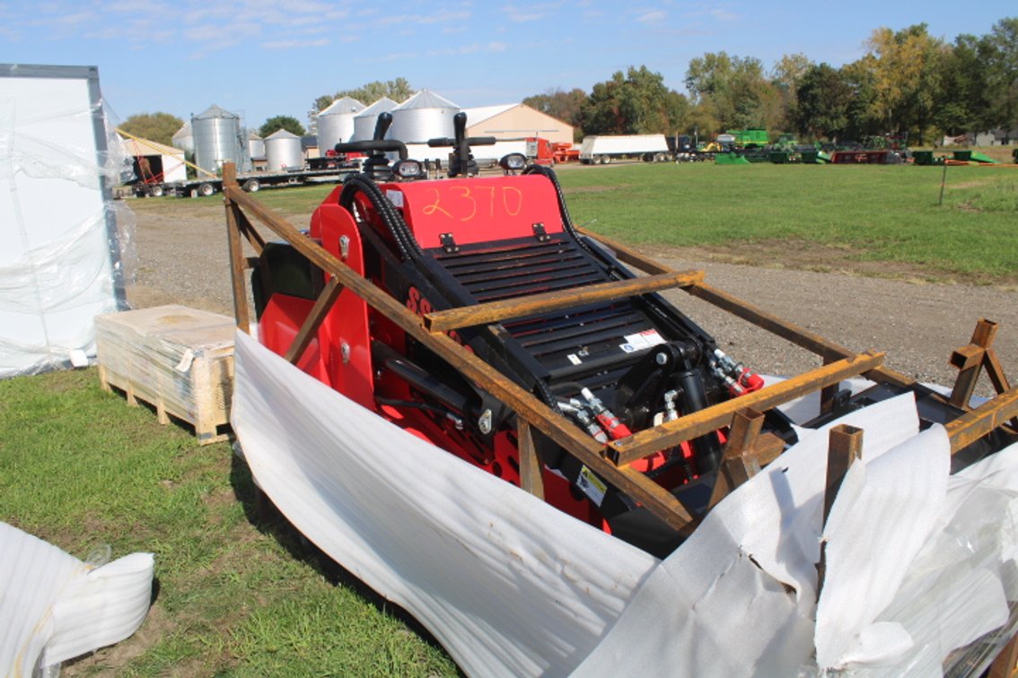 SSL1300 Skid Steer Loader