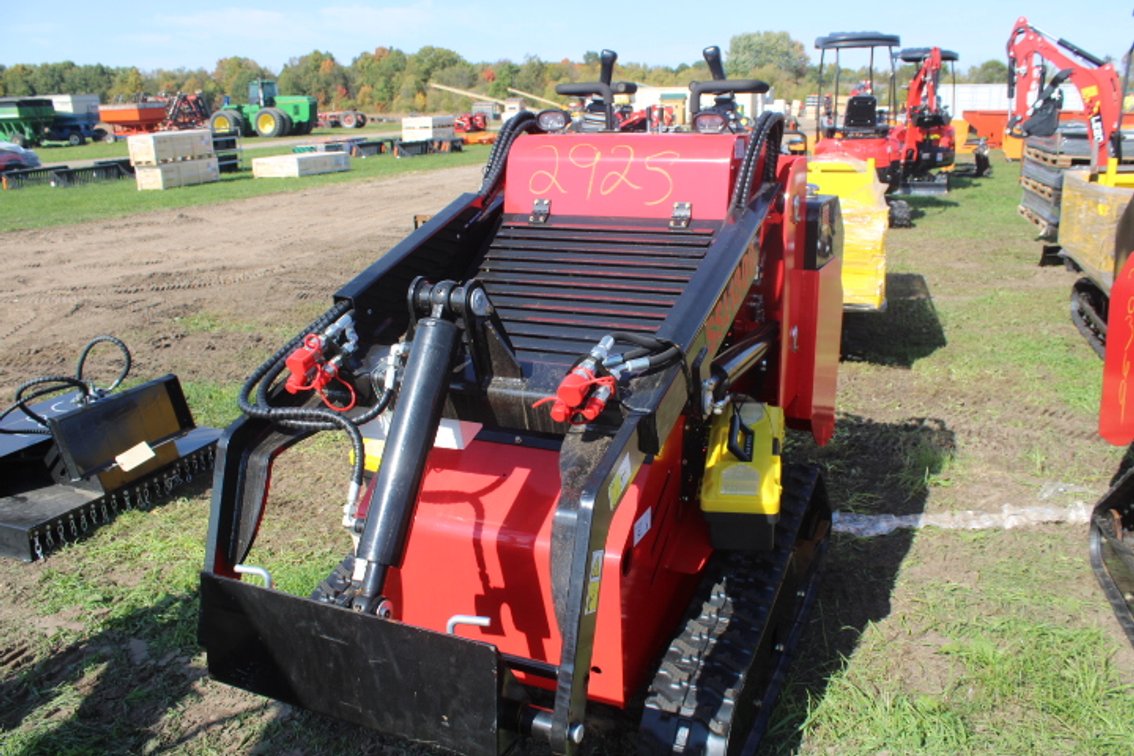 SSL1300 Skid Steer Loader