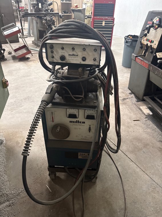 Miller Wire Feed Welder w/Millermatic 5-54A Wire Feed -