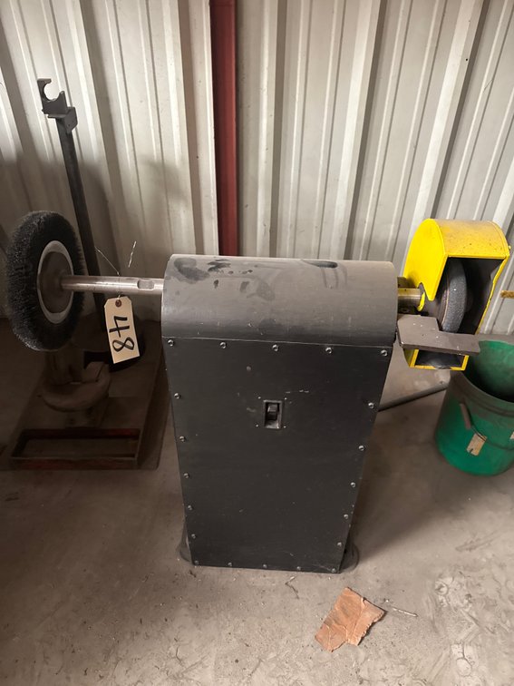 Grinder w/Wire Wheels on Stand