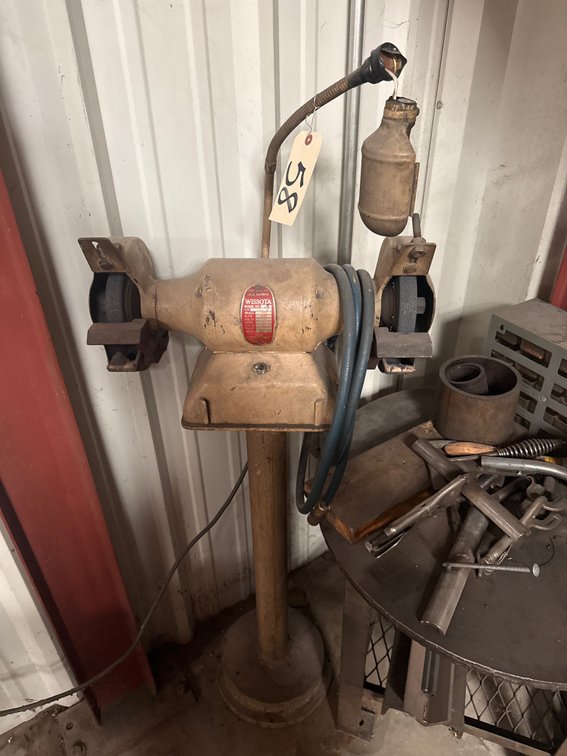 Wissota Grinder on Stand