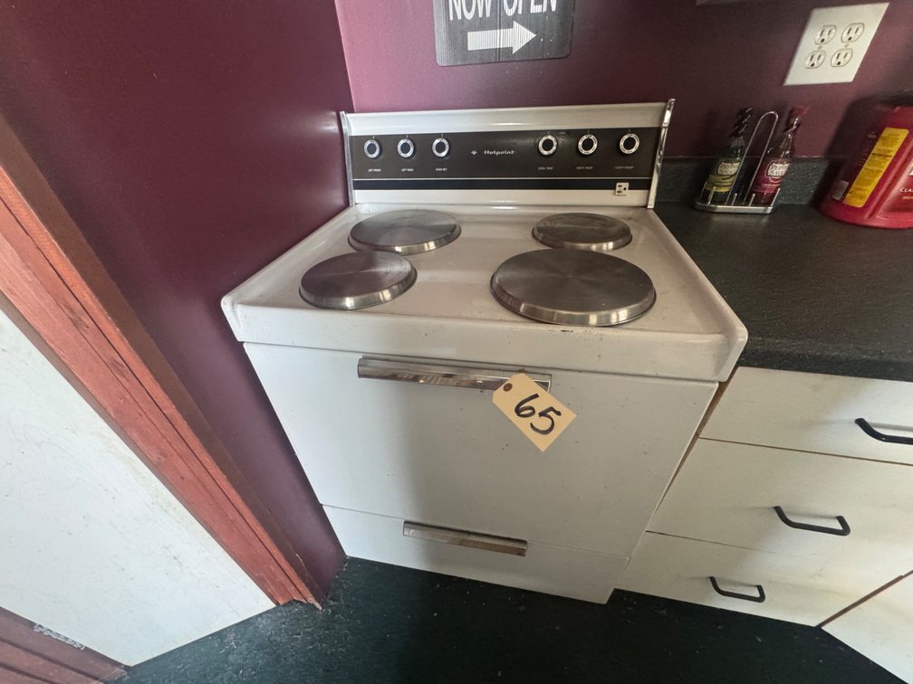 Vintage Hotpoint Elec Stove