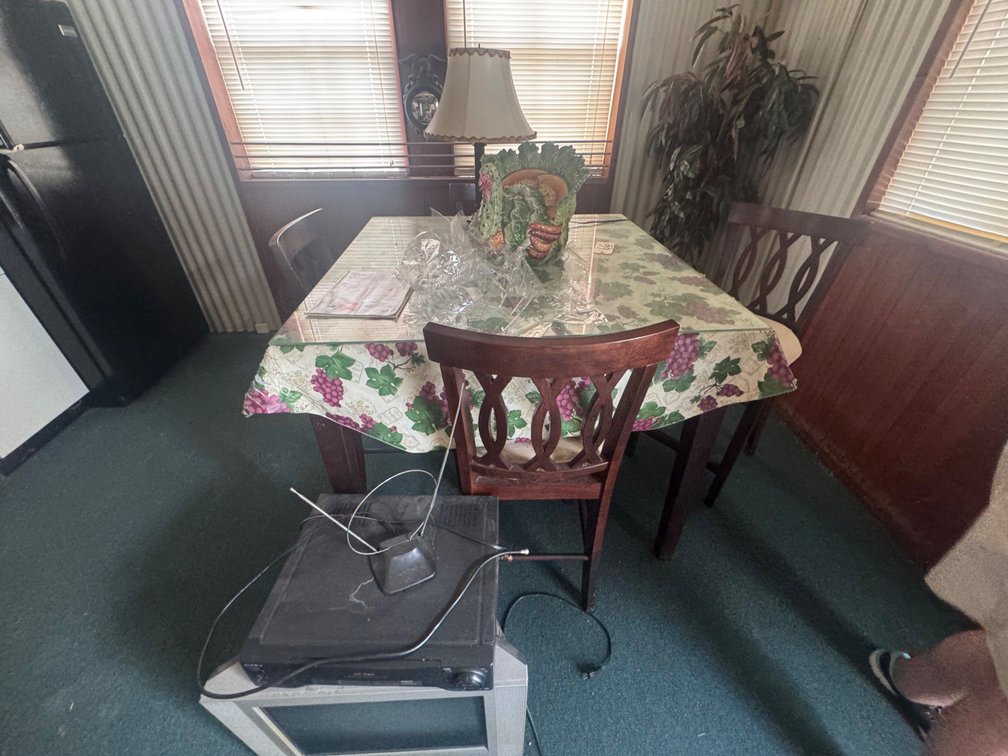 Wood/Glass Topped Pub Table w/4 Chairs