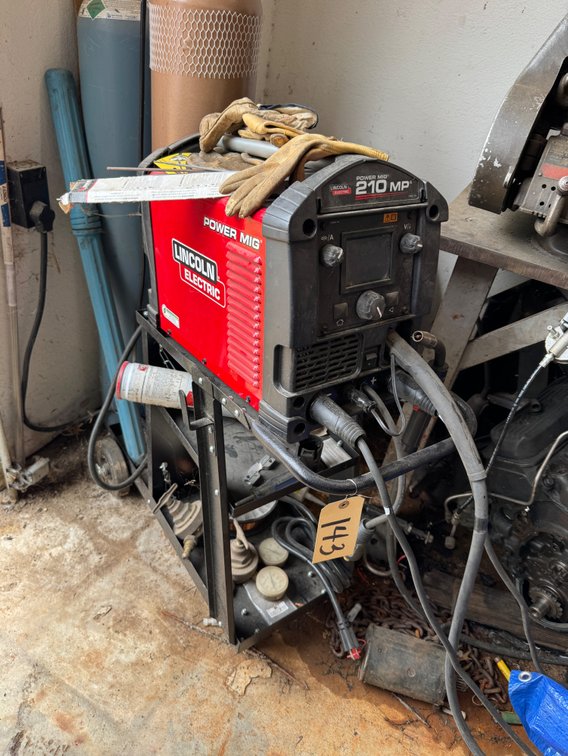Lincoln Power Mig 210 Welder on Cart - Like New