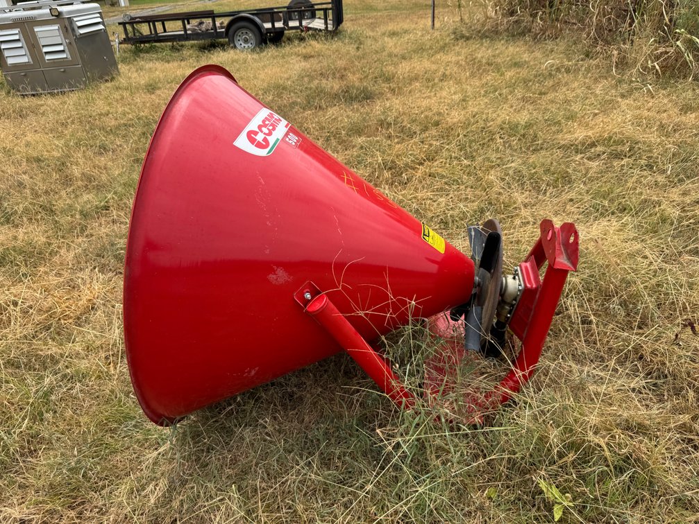 Cosmo 500 3-Point Seeder - Like New